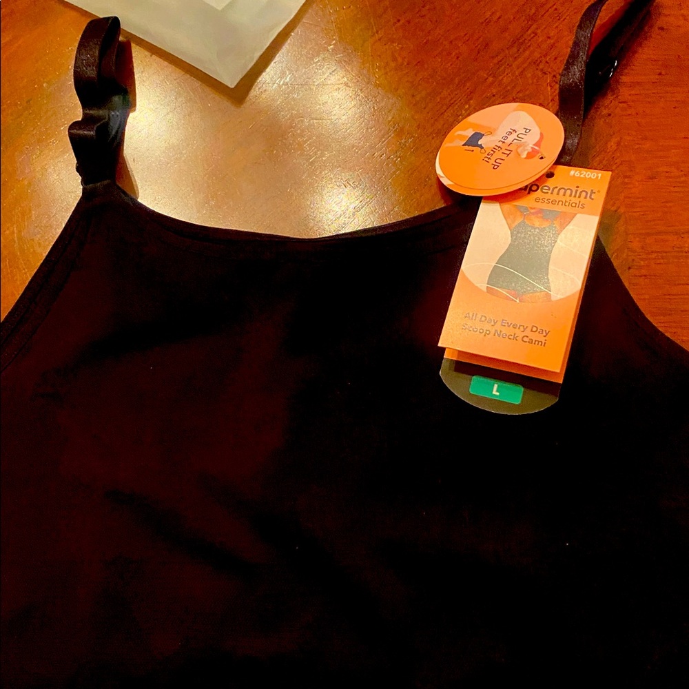NWT Shapermint Essentials Large Black All Day Every Day Scoop Neck Cami Shaper